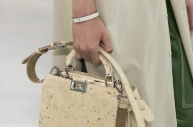 BIM建筑|隈研吾为芬迪设计用和纸和树皮制作的配饰-BIM建筑网