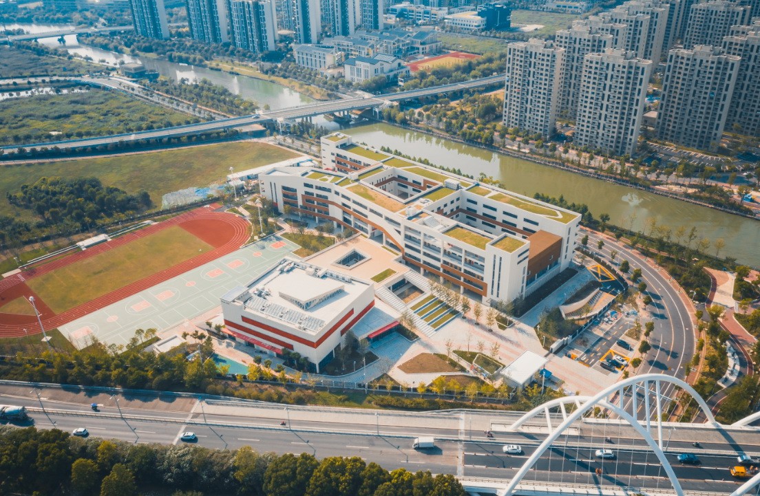 BIM建筑|此时此地：面向走班教学的高密度校园实践——青浦兰生•思源中学 / 创霖-泽柏