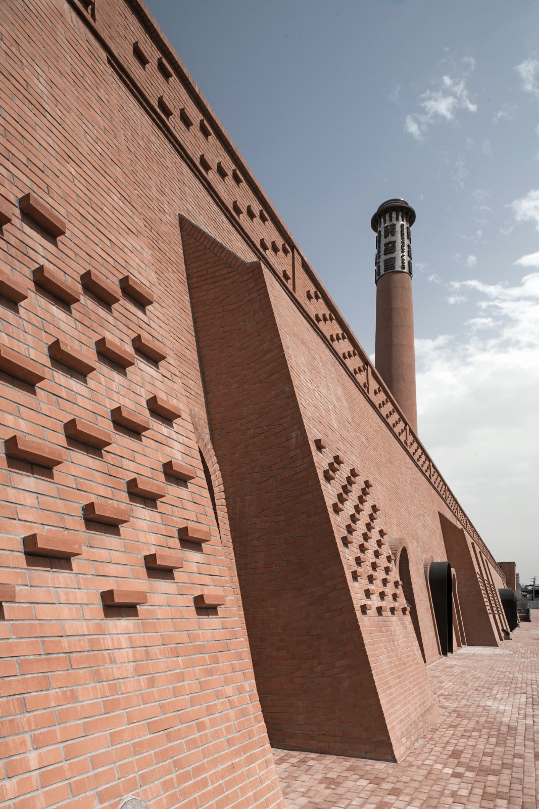 BIM建筑|砖窑里·西三旗砖窑工业遗址改造 / MAT 超级建筑事务所