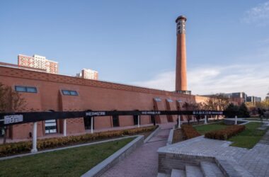 BIM建筑|砖窑里·西三旗砖窑工业遗址改造 / MAT 超级建筑事务所-BIM建筑网