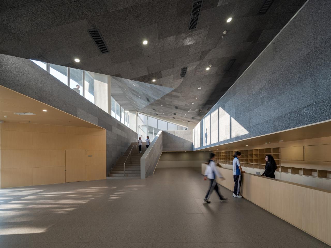 BIM建筑|福田中学校园设计 / reMIX 临界工作室