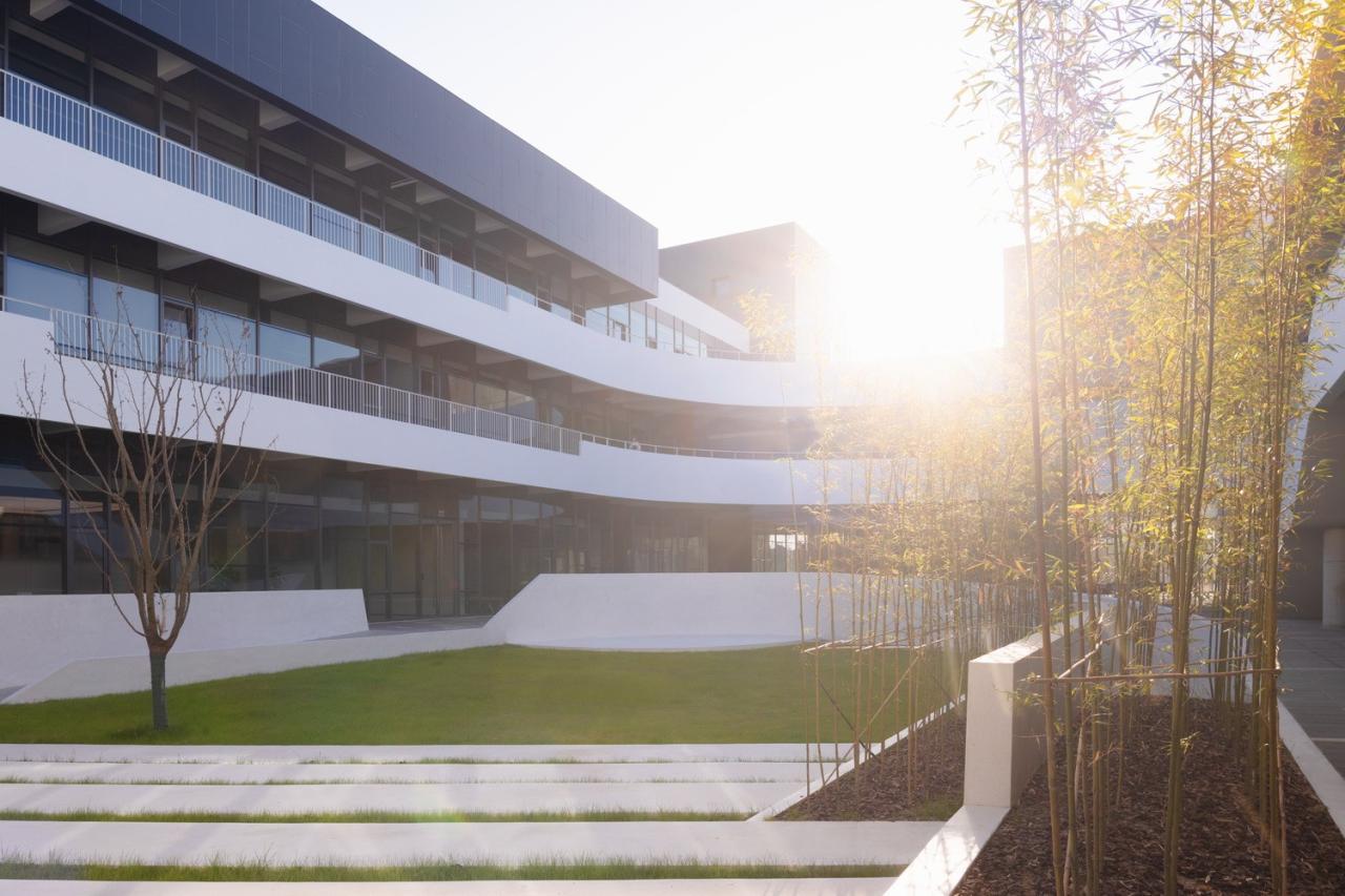 BIM建筑|柏丽德禄亚太生产研发总部 / Chiasmus Partners