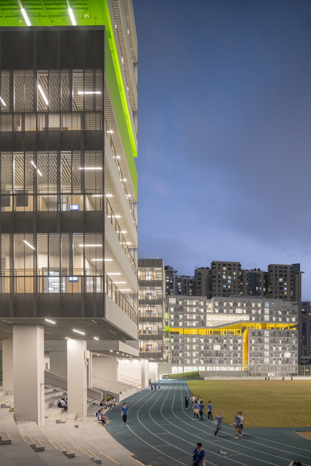 BIM建筑|福田中学校园设计 / reMIX 临界工作室