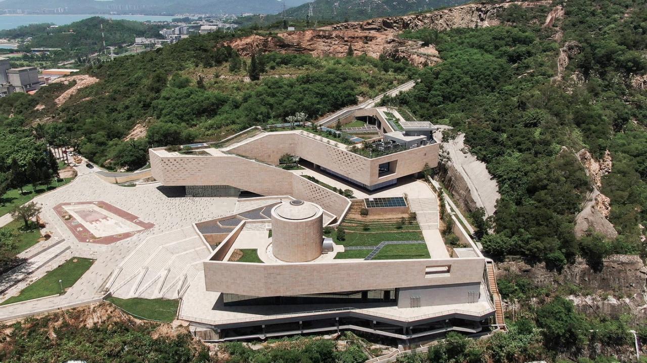 BIM建筑|大亚湾核能科技馆 / 易加独特视野 + 华艺设计