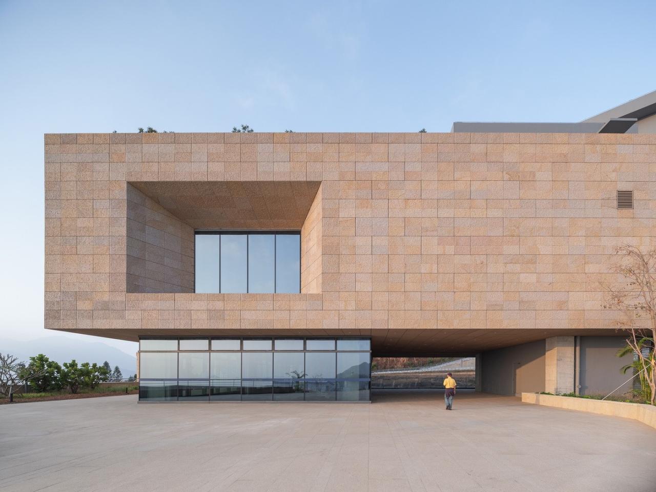 BIM建筑|大亚湾核能科技馆 / 易加独特视野 + 华艺设计