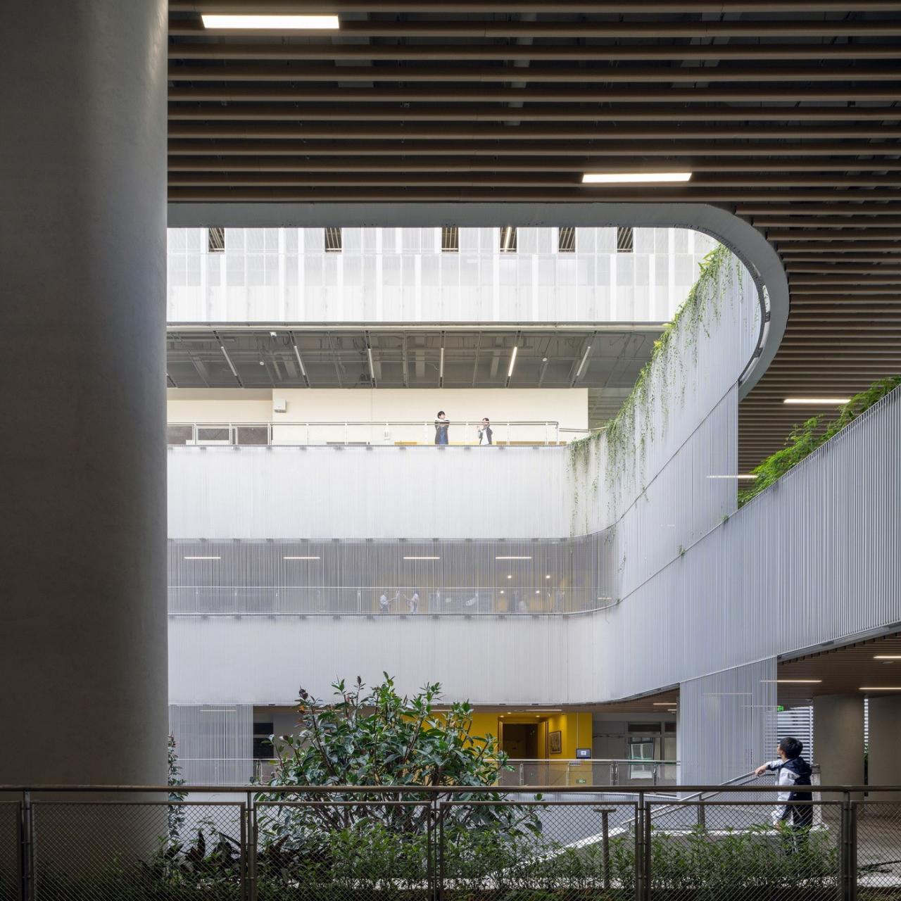 BIM建筑|福田中学校园设计 / reMIX 临界工作室