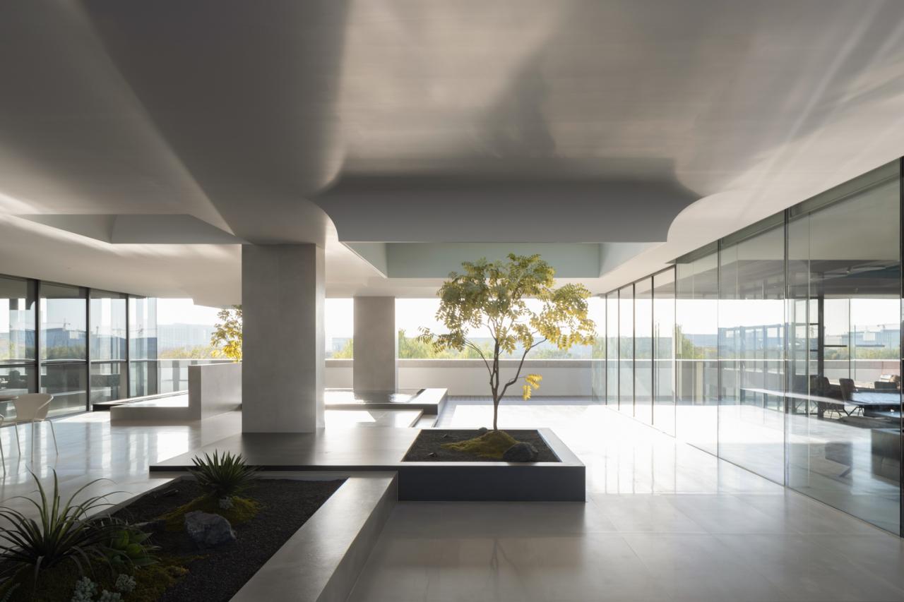 BIM建筑|柏丽德禄亚太生产研发总部 / Chiasmus Partners