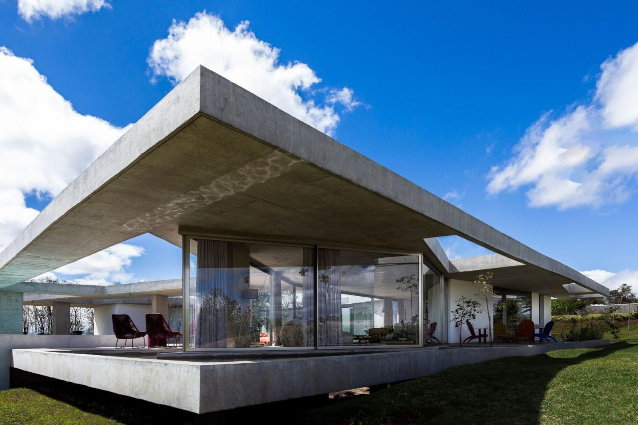 BIM建筑|减法屋 / FGMF