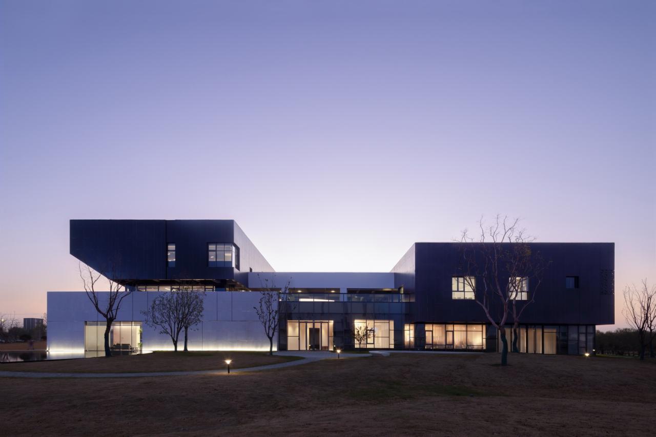 BIM建筑|柏丽德禄亚太生产研发总部 / Chiasmus Partners