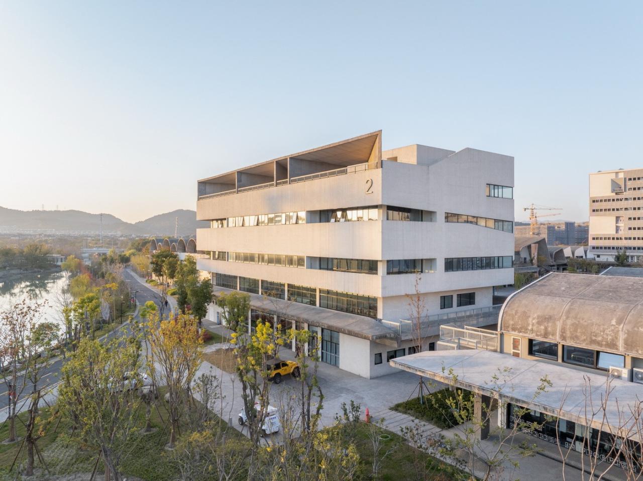 BIM建筑|中国美术学院良渚校区一期全场落成 / 非常建筑