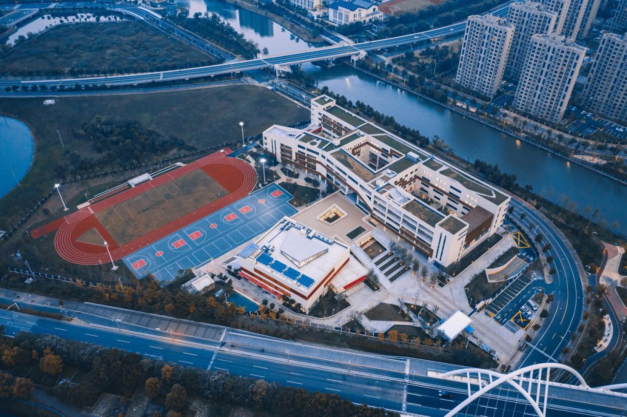 BIM建筑|此时此地：面向走班教学的高密度校园实践——青浦兰生•思源中学 / 创霖-泽柏