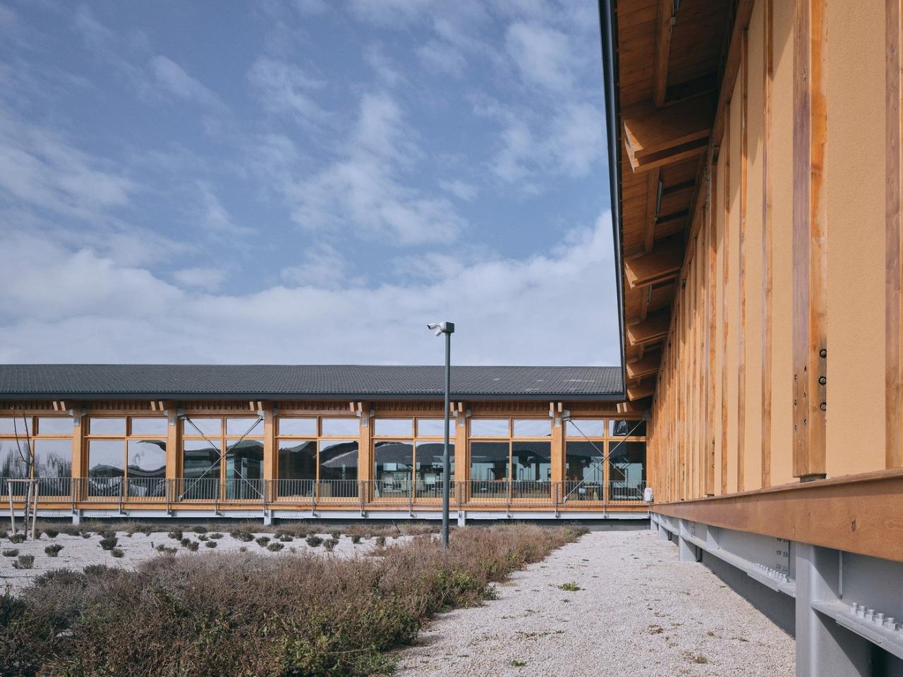 BIM建筑|恰塔霍裕克游客中心 / TEGET