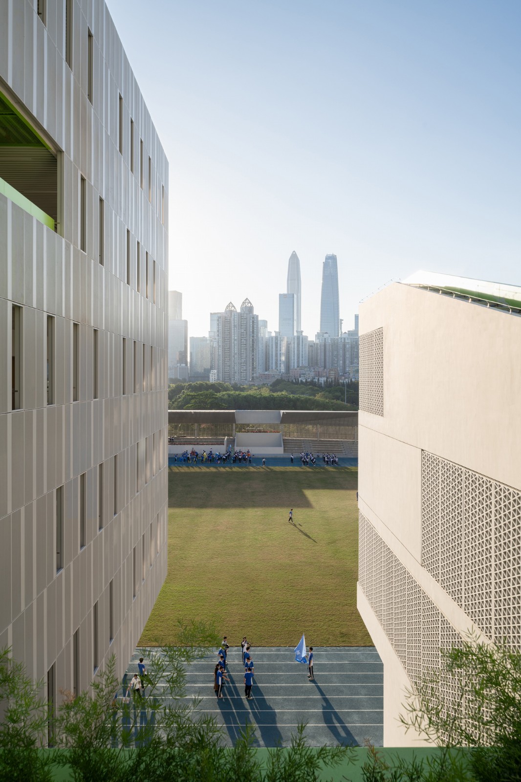 BIM建筑|福田中学校园设计 / reMIX 临界工作室