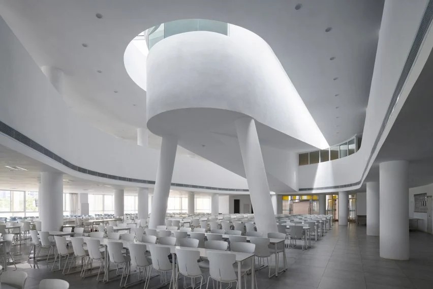 BIM建筑|彩色的海南岛学校建筑“赞美创造力”