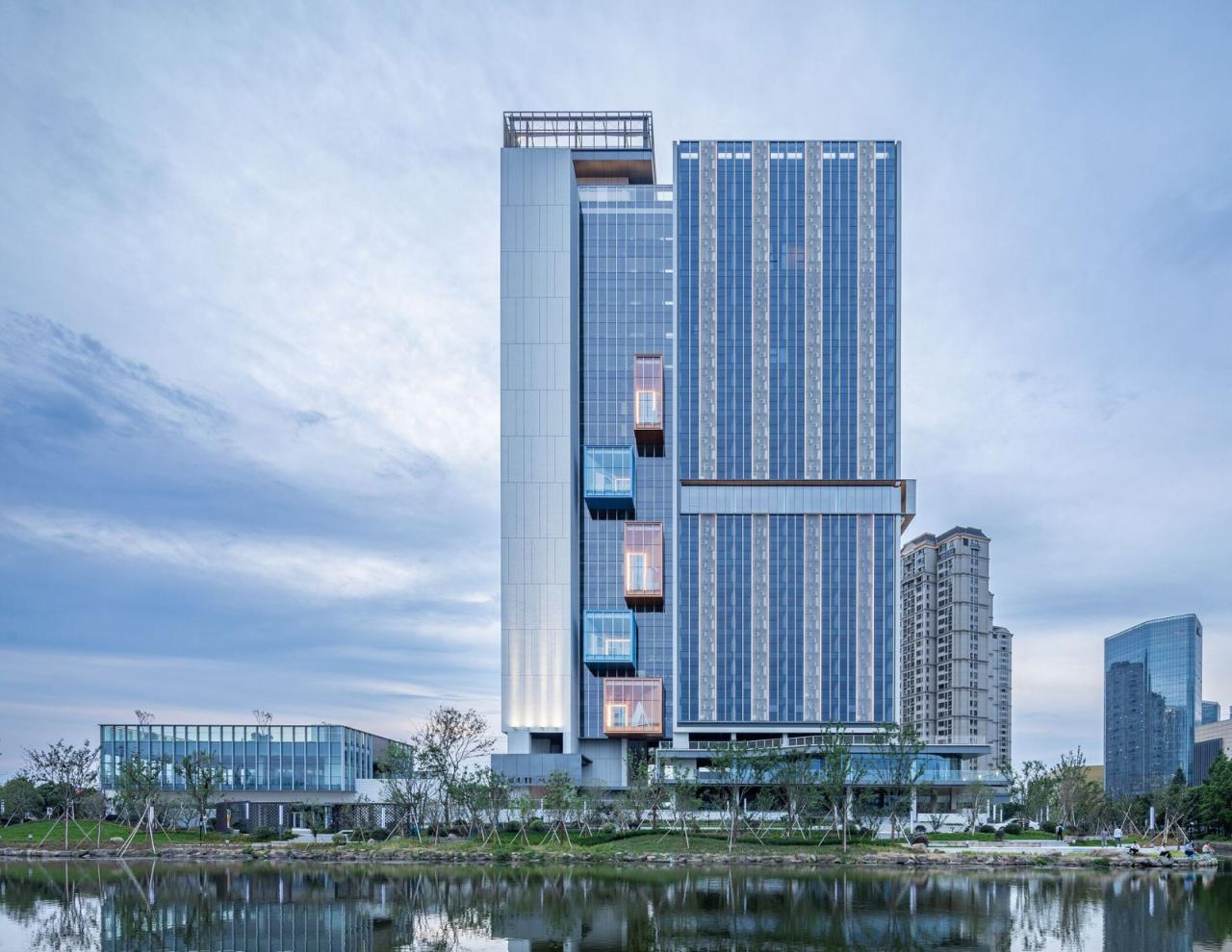 BIM建筑|宁波北仑青创大厦 / DC Alliance