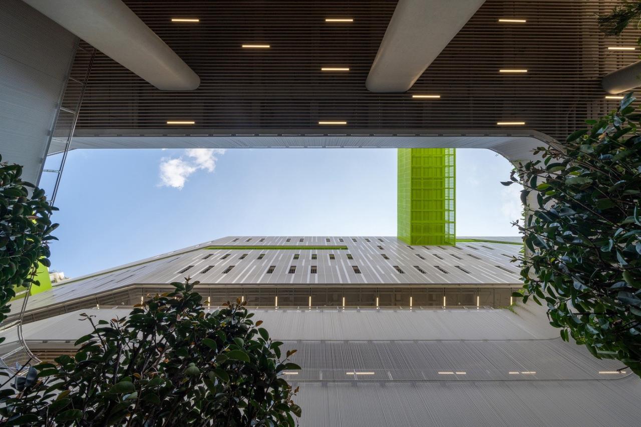 BIM建筑|福田中学校园设计 / reMIX 临界工作室