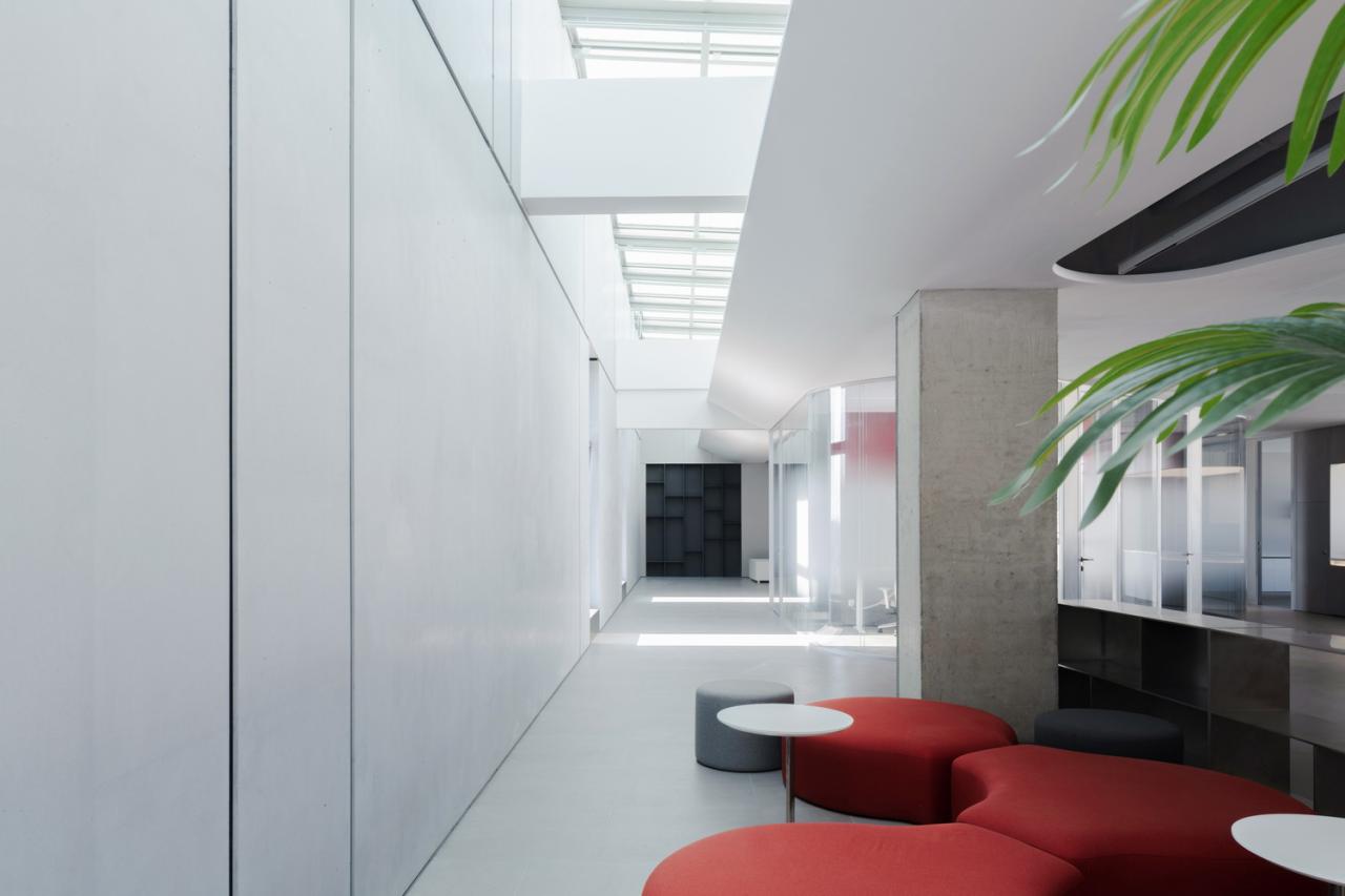 BIM建筑|柏丽德禄亚太生产研发总部 / Chiasmus Partners