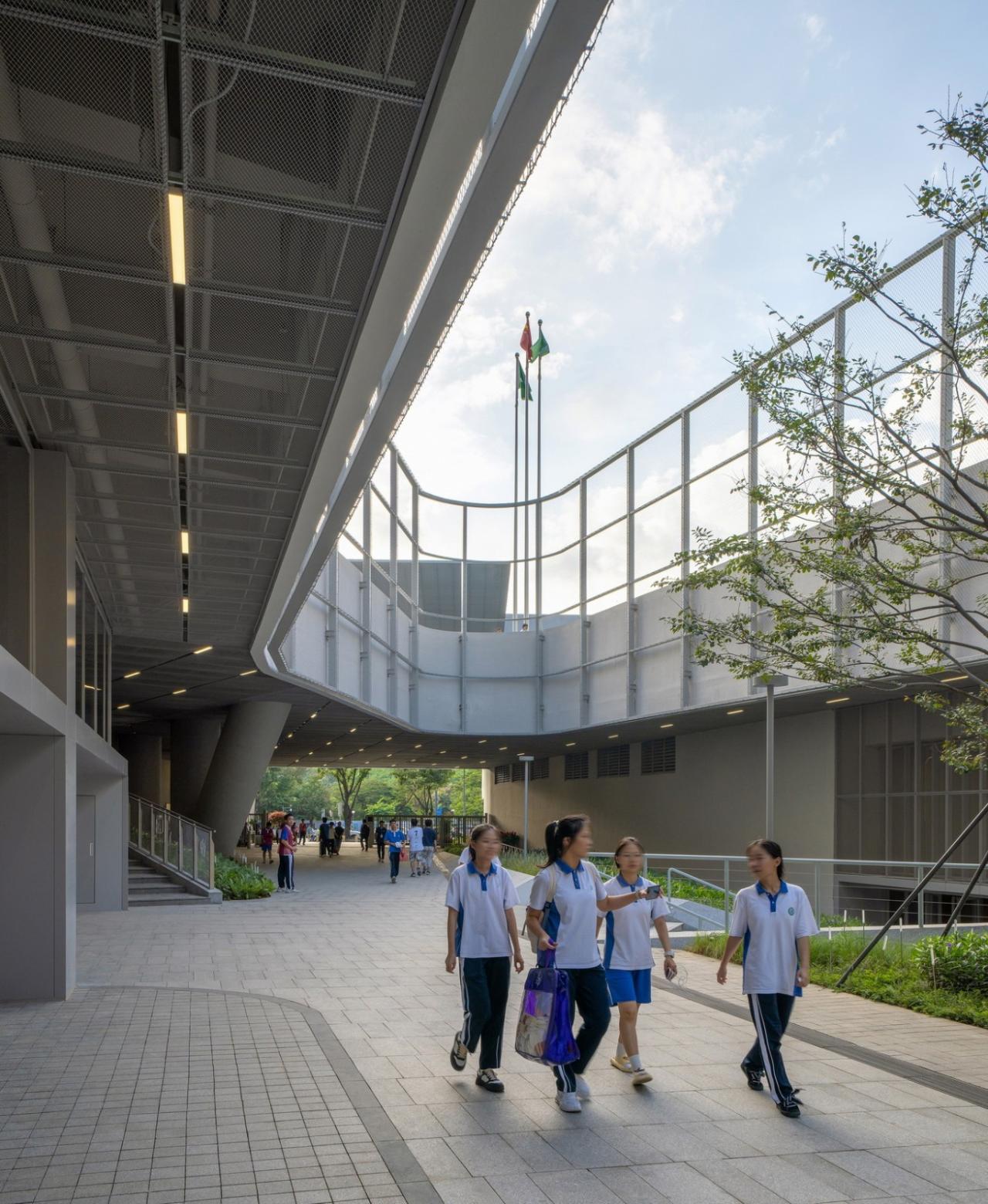 BIM建筑|福田中学校园设计 / reMIX 临界工作室