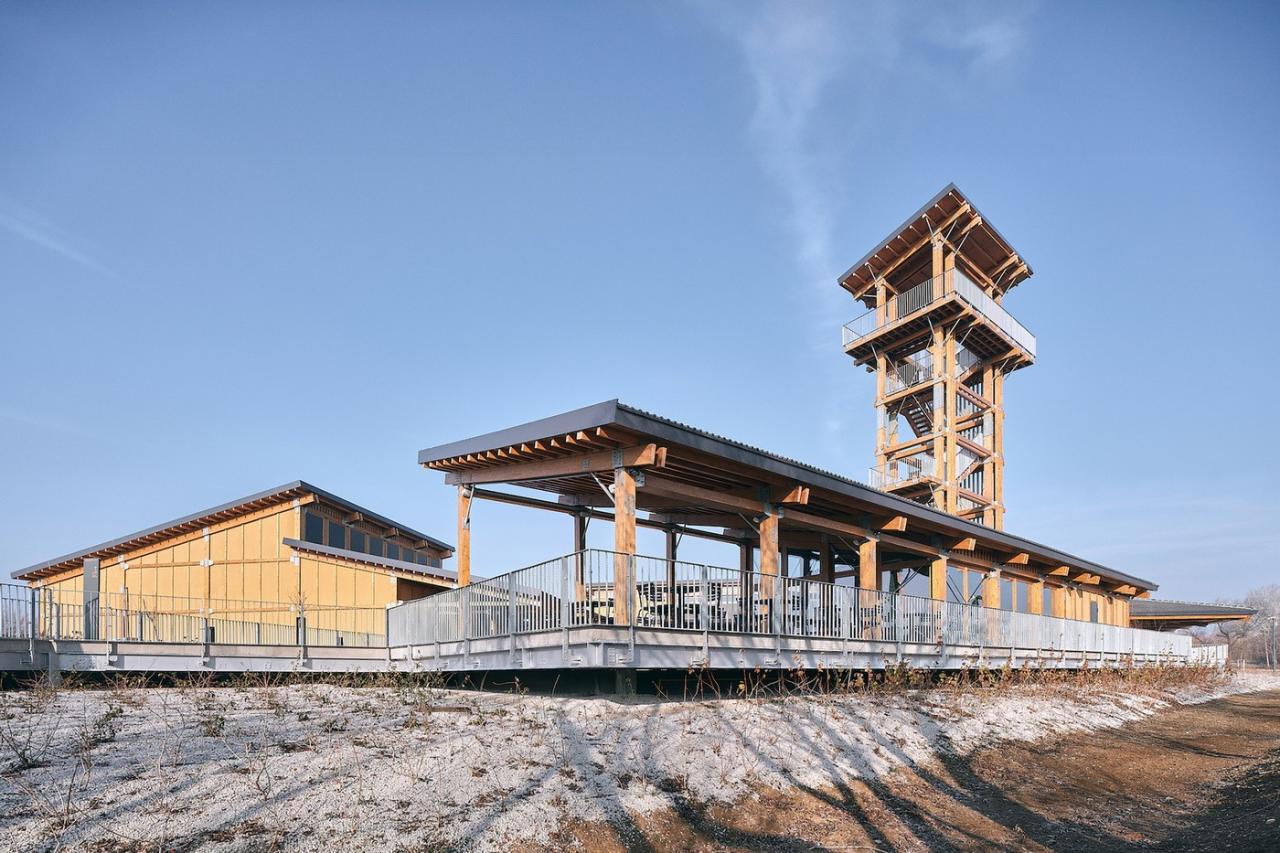 BIM建筑|恰塔霍裕克游客中心 / TEGET