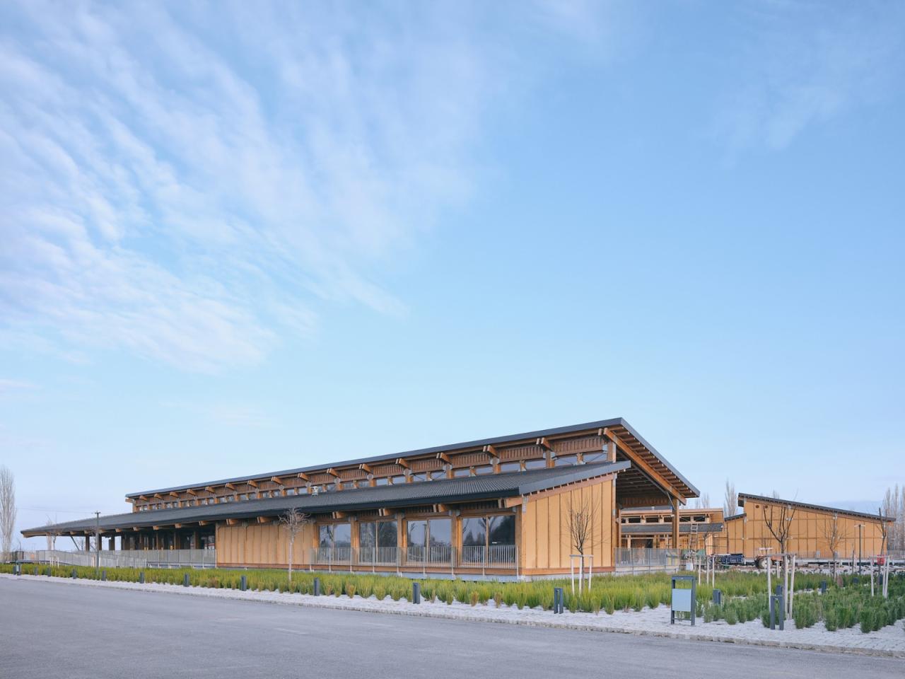 BIM建筑|恰塔霍裕克游客中心 / TEGET