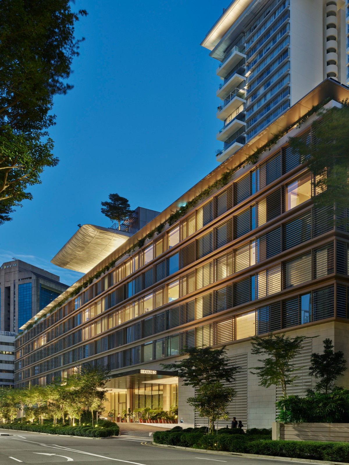 BIM建筑|铂瑞雅居与新加坡艾迪逊酒店 / 萨夫迪建筑事务所