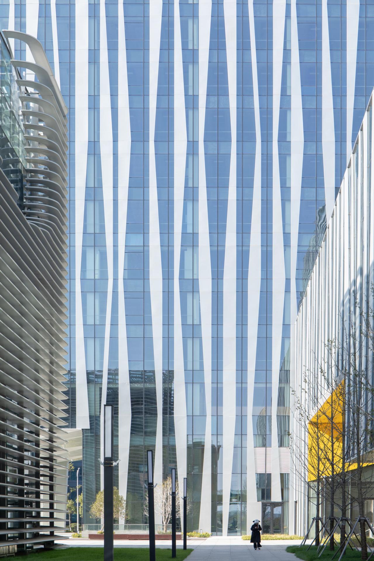 BIM建筑|三大活力营造，打造全新“智海协同区” / FTA建筑设计