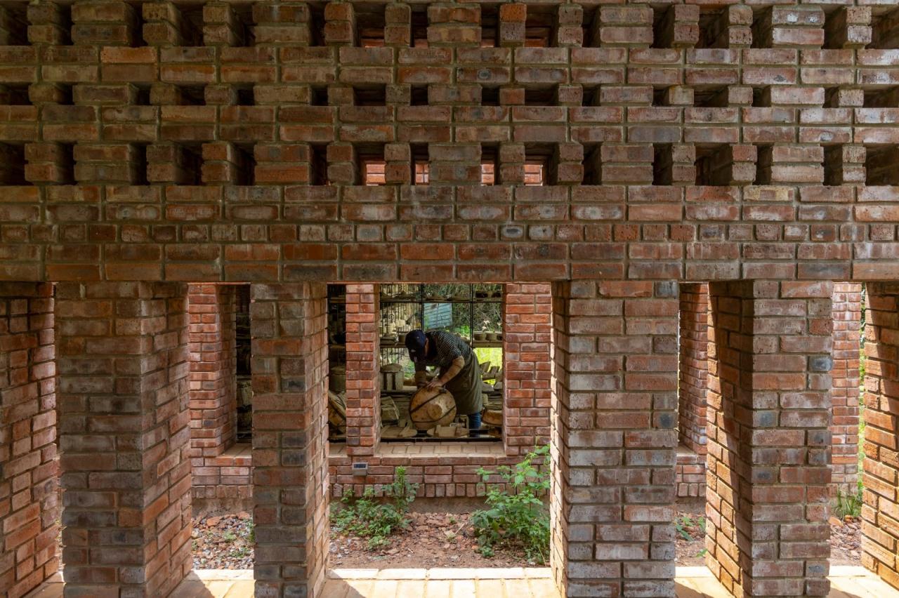 BIM建筑|陶俑工作室 / Tropical Space