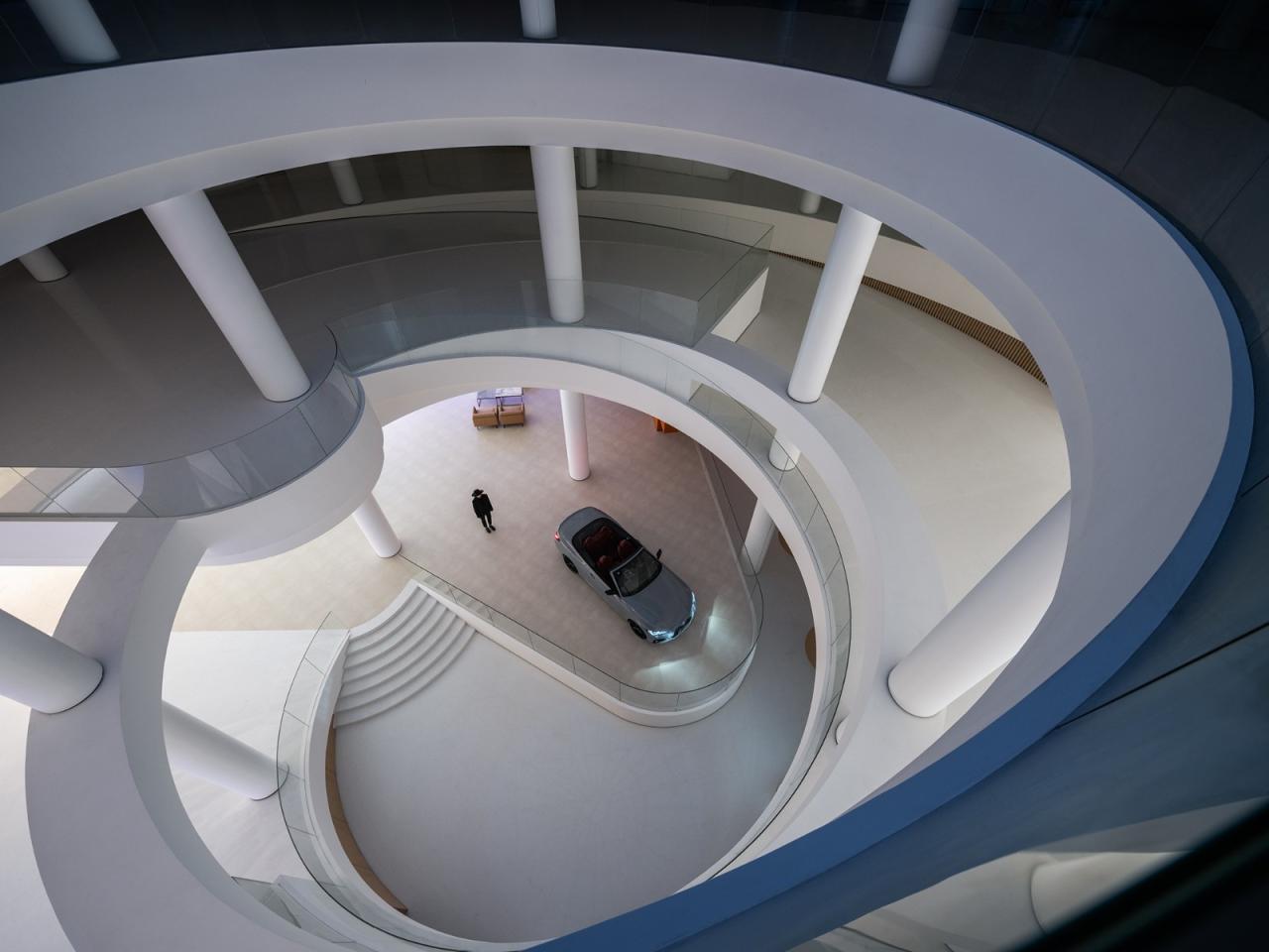 BIM建筑|充分考虑在地化和适应性，打造BMW宝马“绿星灯塔” / ARCHIHOPE