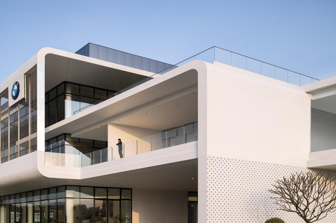 BIM建筑|充分考虑在地化和适应性，打造BMW宝马“绿星灯塔” / ARCHIHOPE