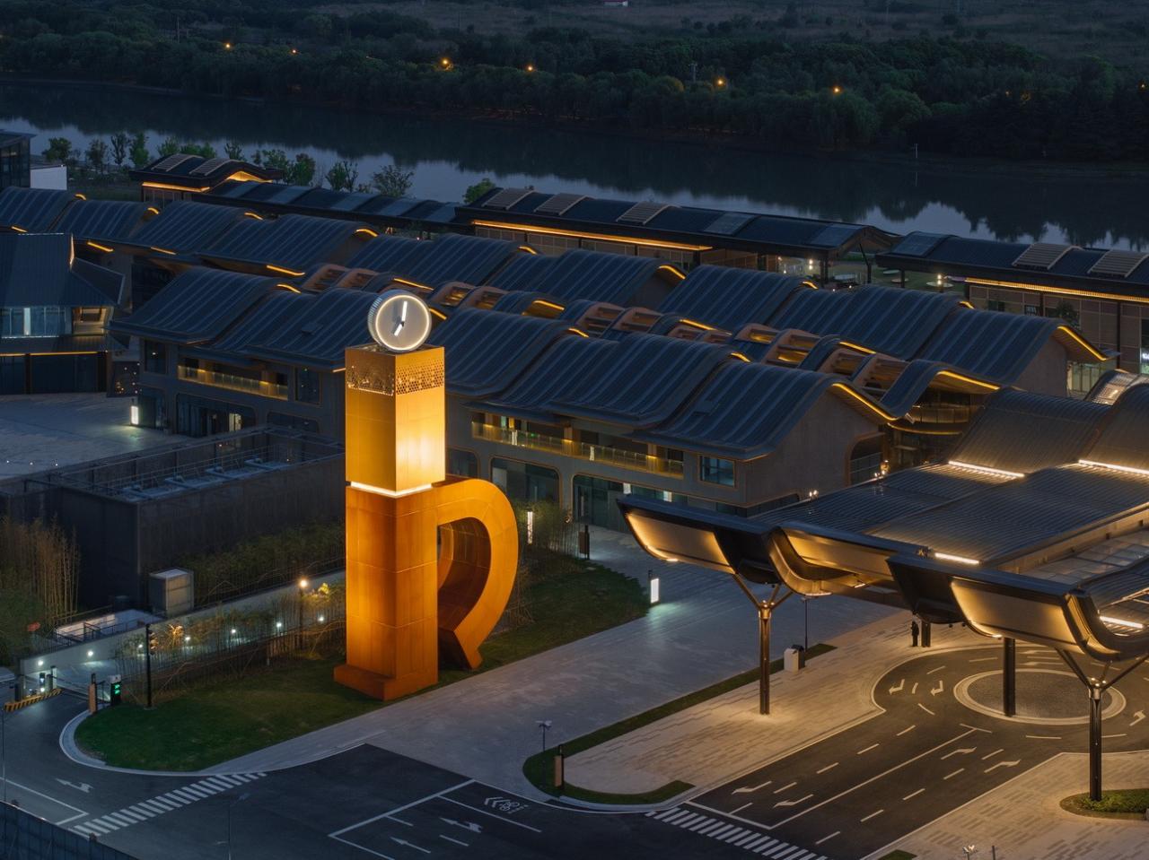 BIM建筑|跳舞的iD人 / SPARK