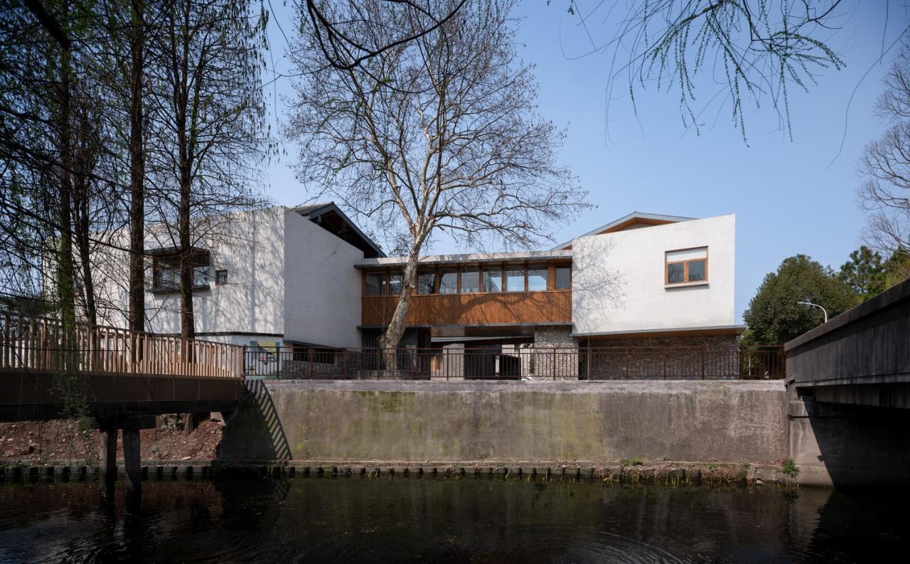 BIM建筑|龙南村党群中心 / 森上建筑