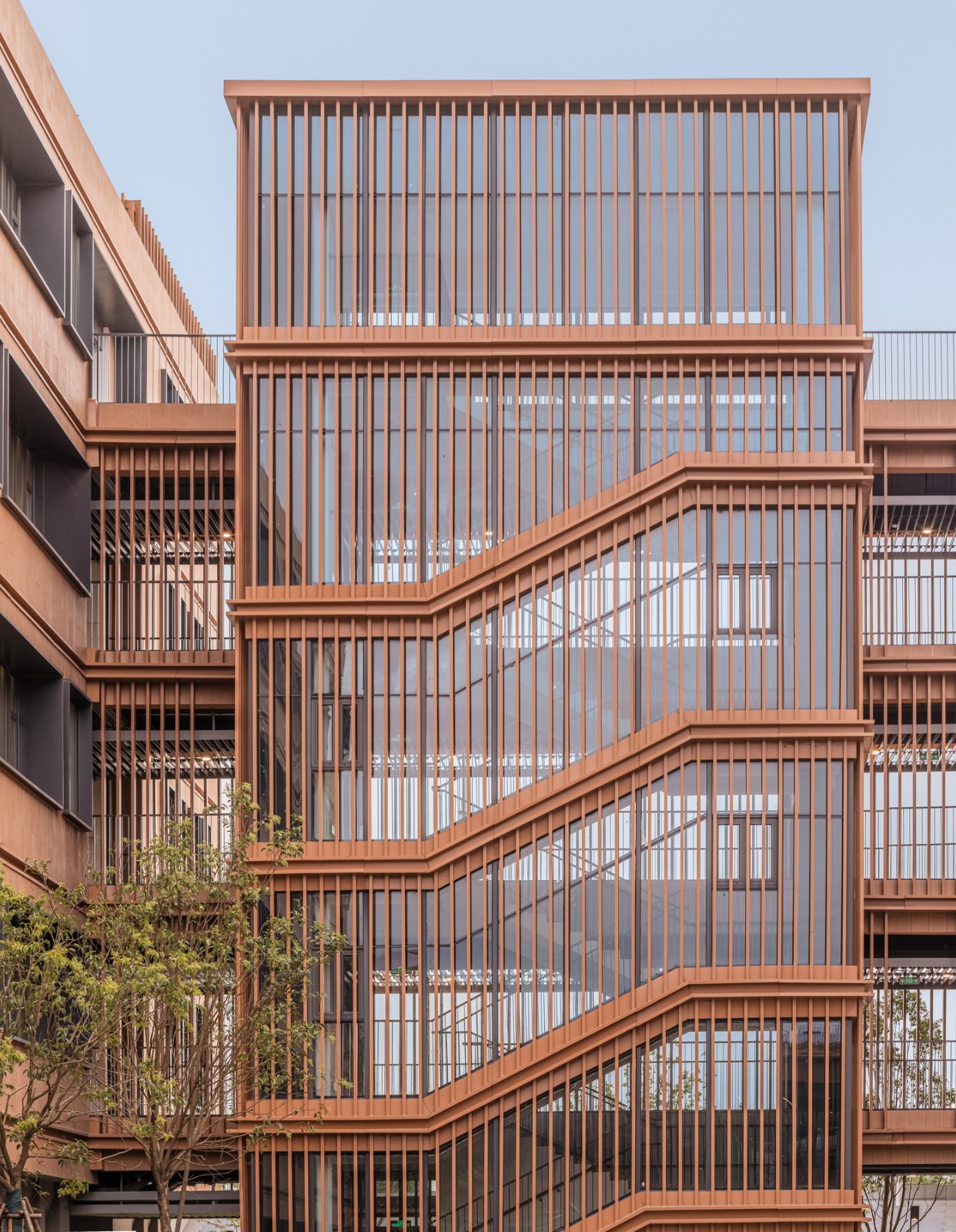 BIM建筑|江苏省梅村高级中学空港分校 / 华南理工大学建筑设计研究院