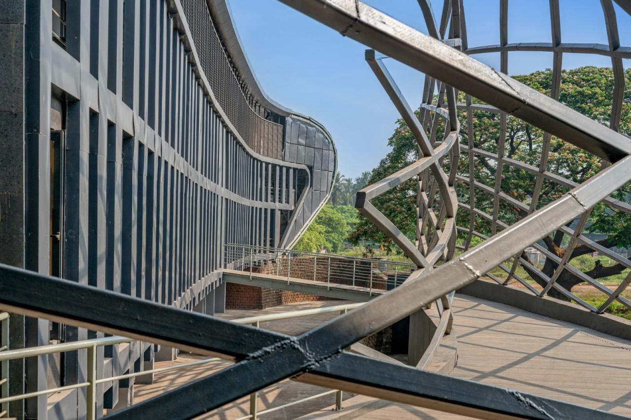 BIM建筑|国家水上运动研究所 / M:OFA 工作室