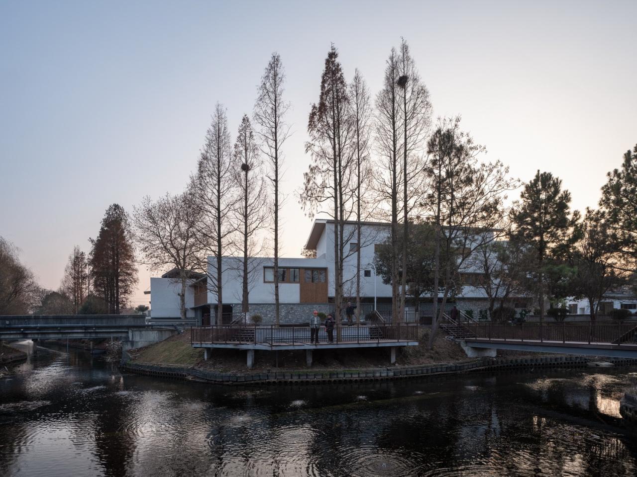 BIM建筑|龙南村党群中心 / 森上建筑