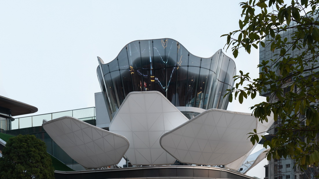 BIM建筑|整体可动的动态建筑：长沙“湘江之眼” / 朱培栋-line+建筑事务所