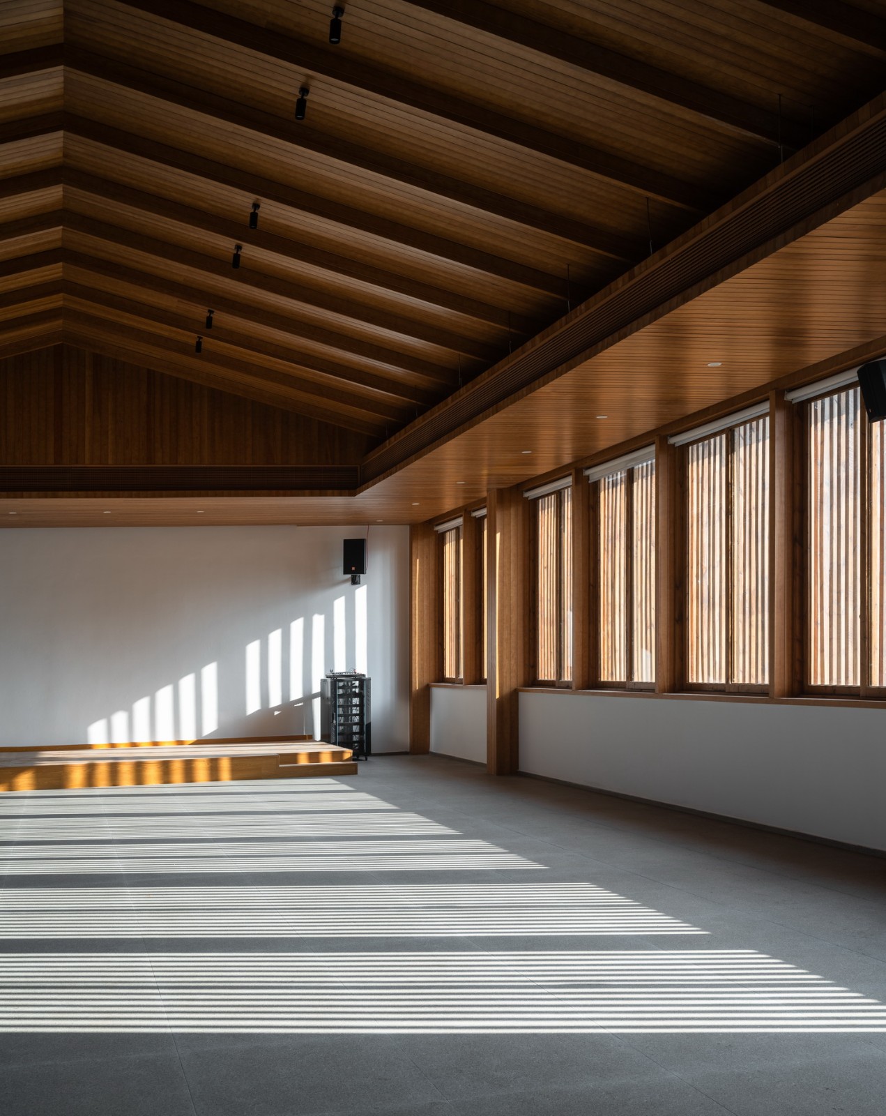 BIM建筑|龙南村党群中心 / 森上建筑