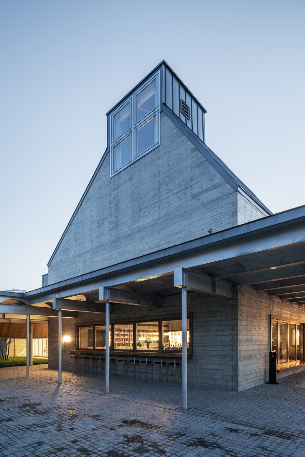 BIM建筑|阿那亚北岸市集 / 致正建筑工作室