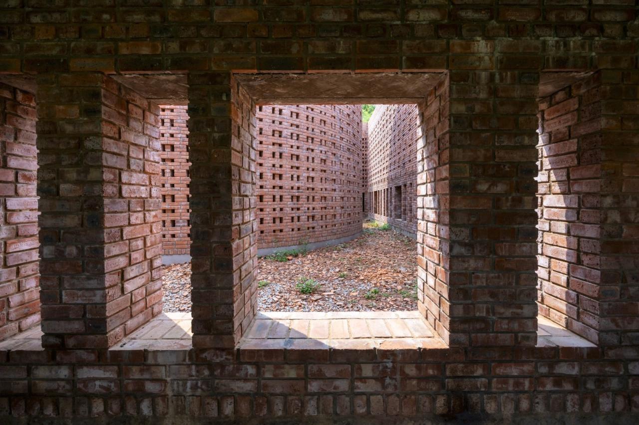 BIM建筑|陶俑工作室 / Tropical Space