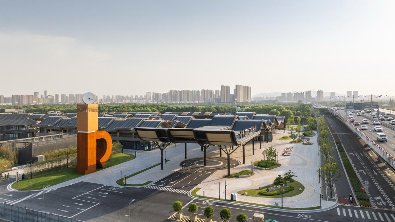 BIM建筑|跳舞的iD人 / SPARK