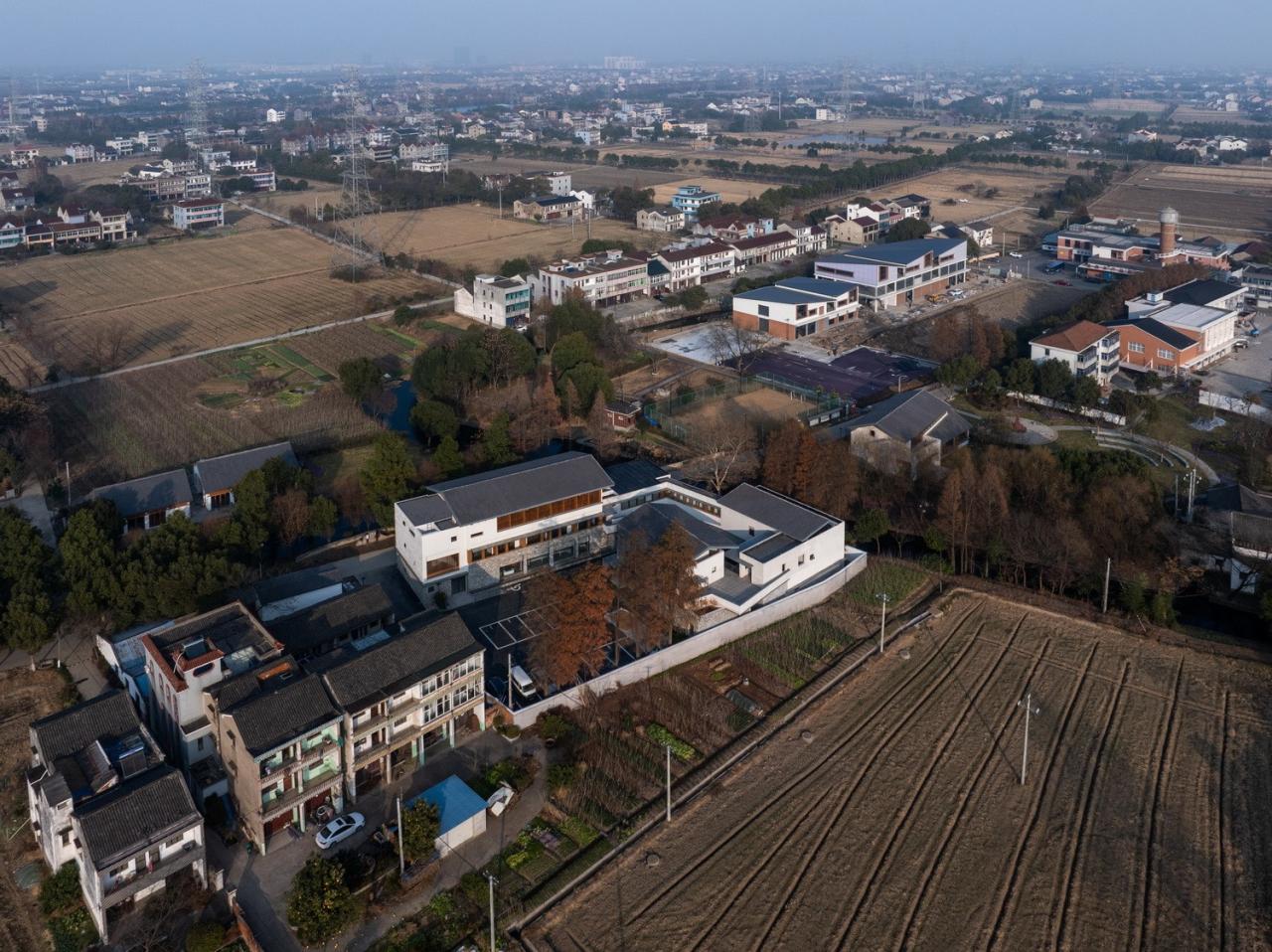 BIM建筑|龙南村党群中心 / 森上建筑