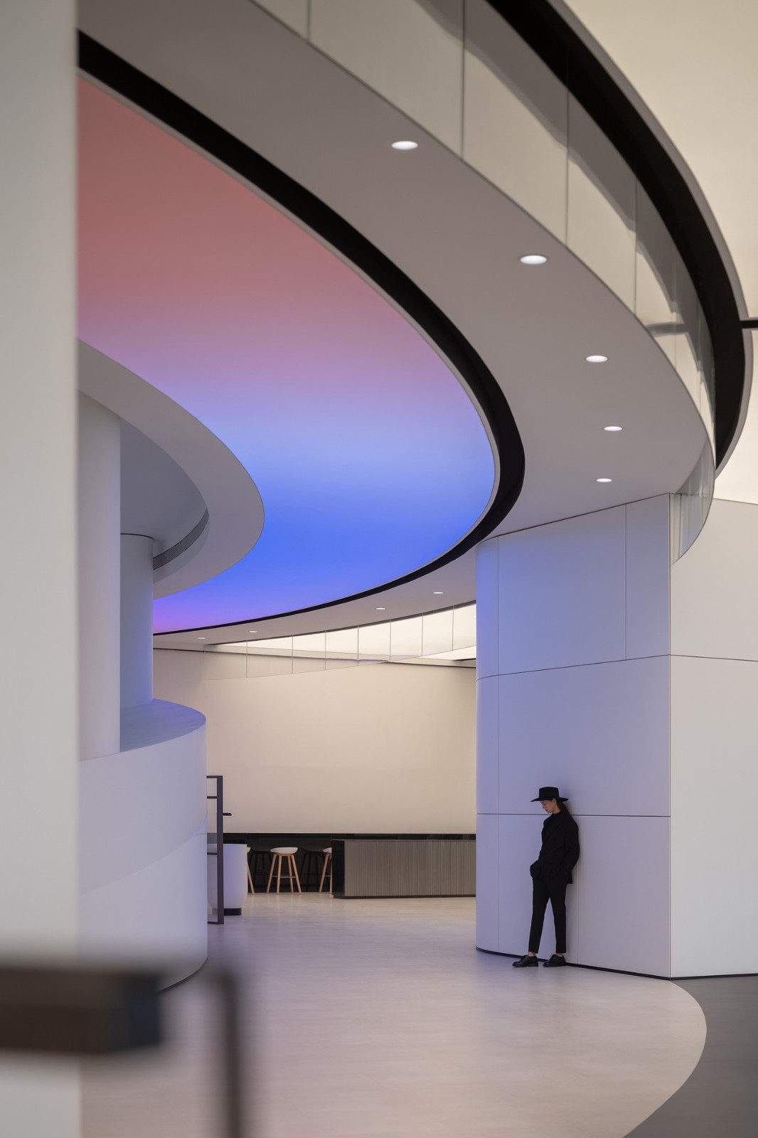 BIM建筑|充分考虑在地化和适应性，打造BMW宝马“绿星灯塔” / ARCHIHOPE