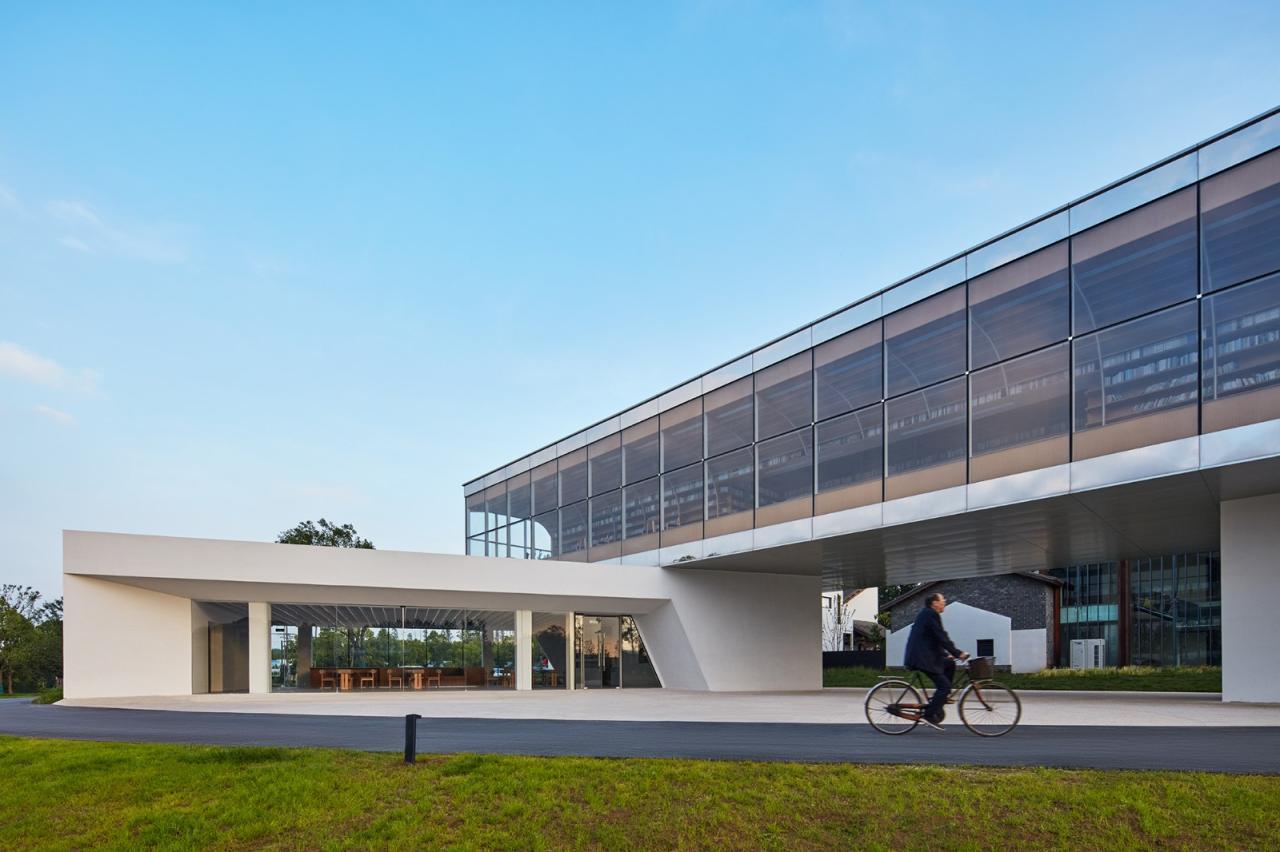 BIM建筑|白丁图书馆 / 源境建筑