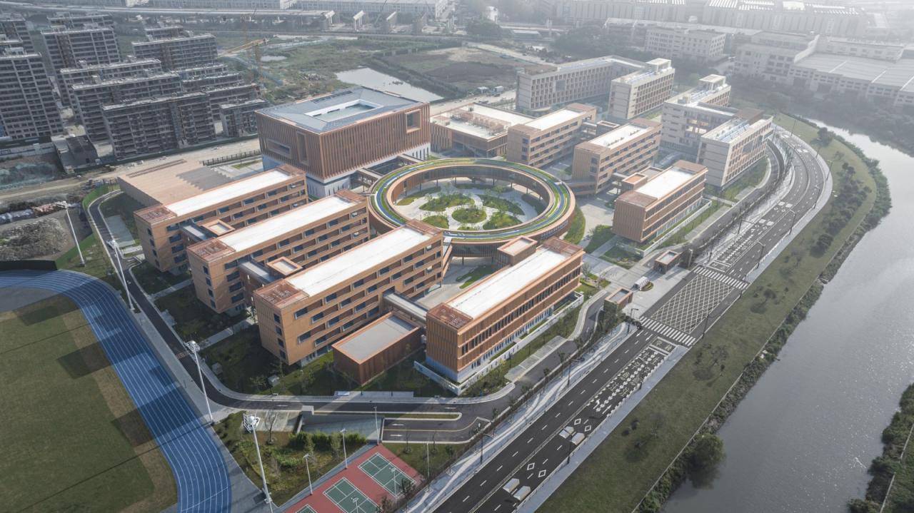 BIM建筑|江苏省梅村高级中学空港分校 / 华南理工大学建筑设计研究院