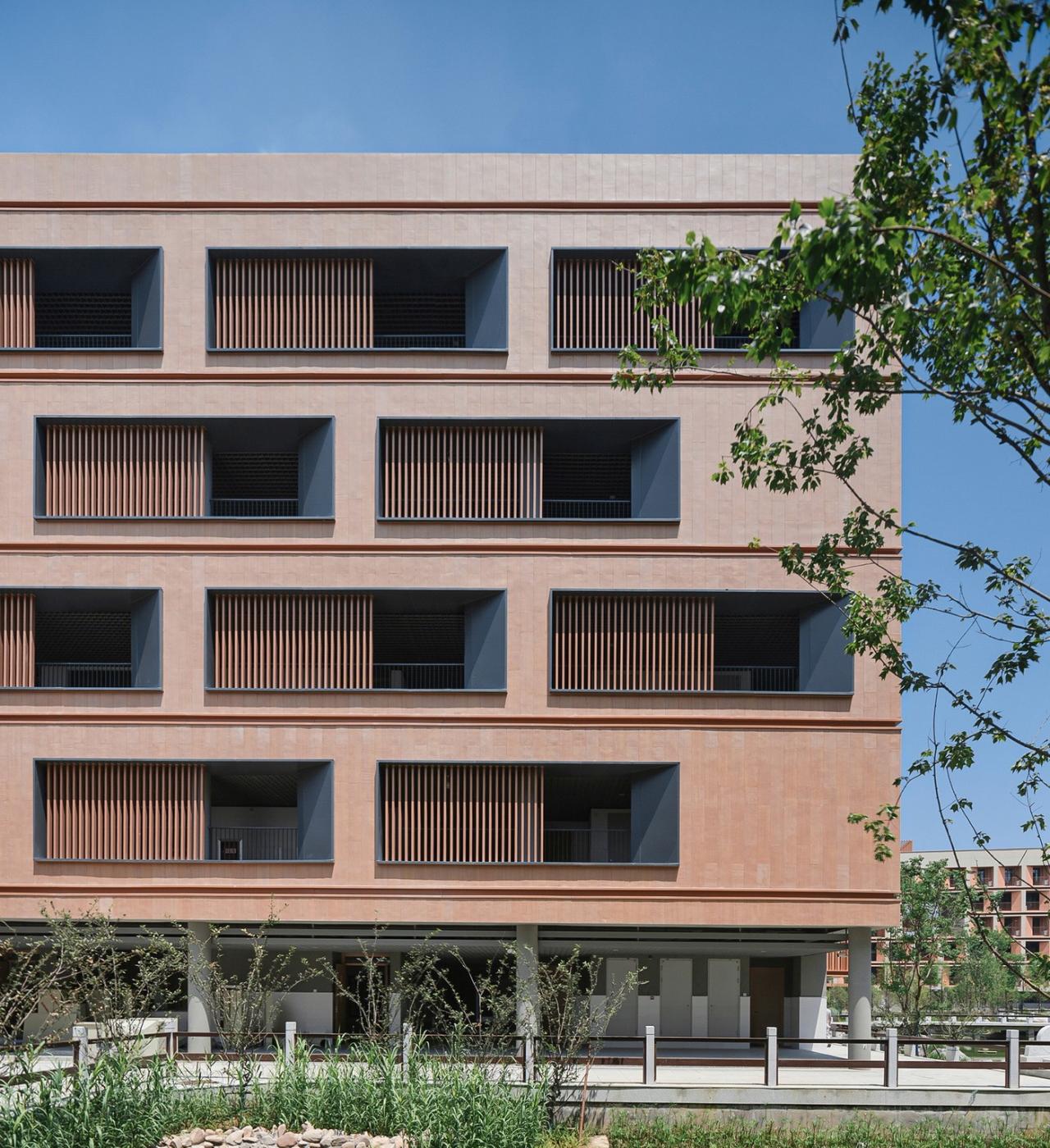 BIM建筑|江苏省梅村高级中学空港分校 / 华南理工大学建筑设计研究院