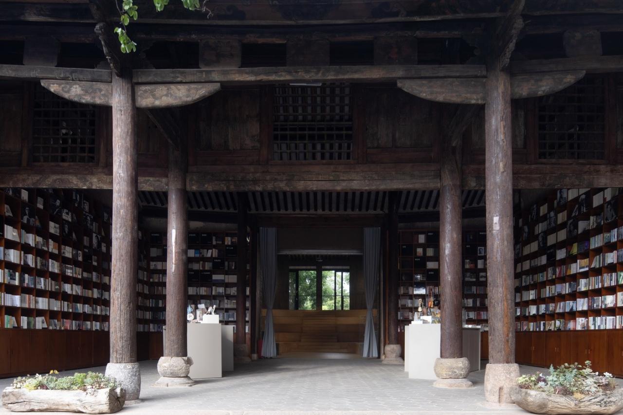 BIM建筑|先锋巍山崇正书院 / 迹·建筑事务所（TAO）