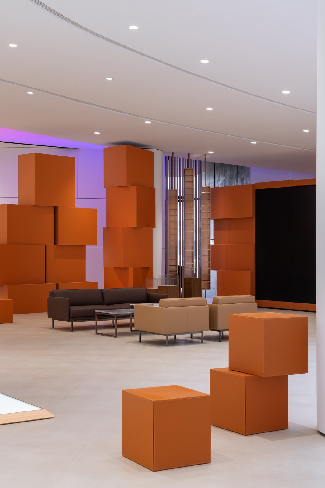 BIM建筑|充分考虑在地化和适应性，打造BMW宝马“绿星灯塔” / ARCHIHOPE