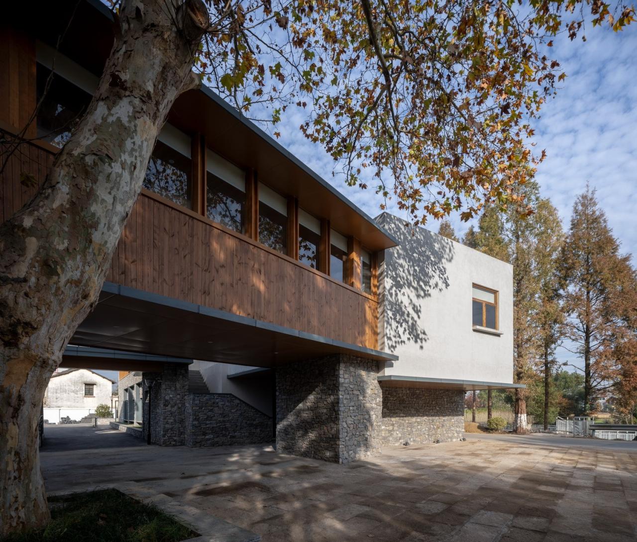 BIM建筑|龙南村党群中心 / 森上建筑