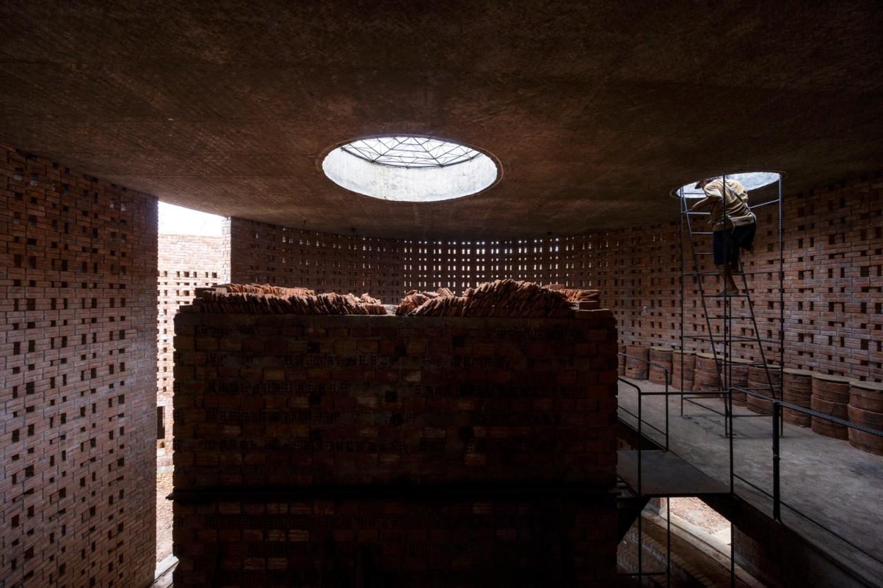 BIM建筑|陶俑工作室 / Tropical Space