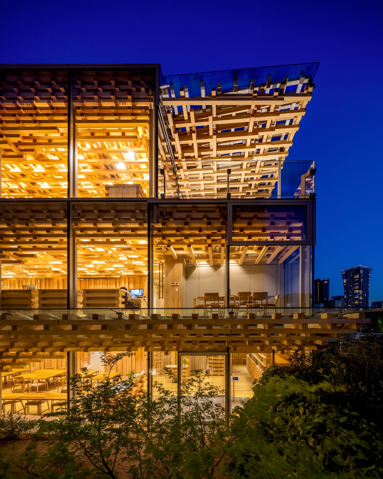 BIM建筑|AEAJ 景观平台 / 隈研吾建筑都市设计事务所