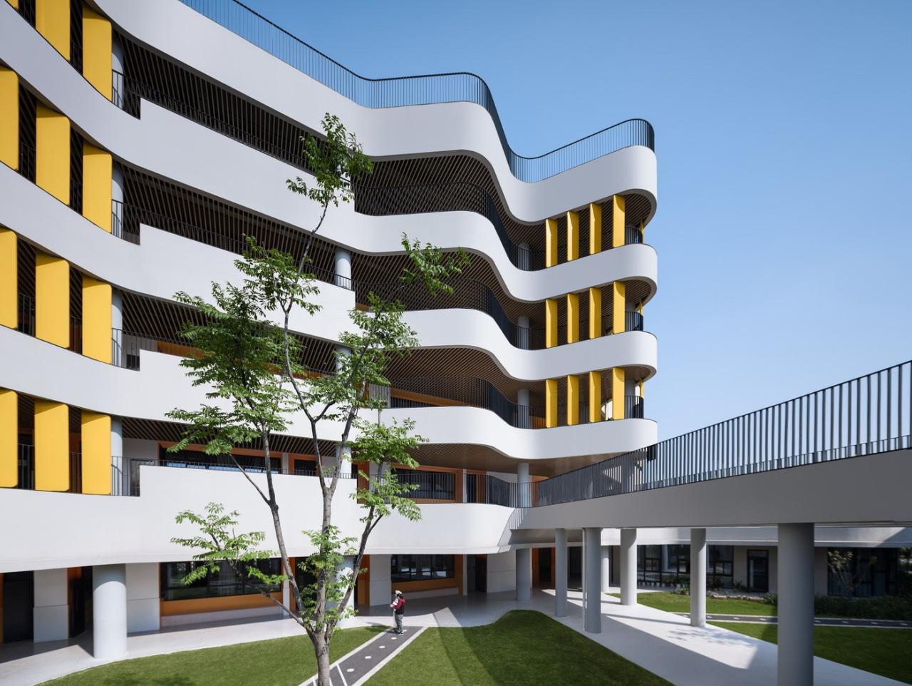 BIM建筑|上海师范大学附属青浦实验学校 / BAU建筑城市设计事务所